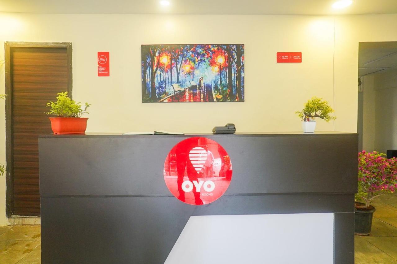 Hotel Oyo 13304 Divine Destination Pune Exterior foto